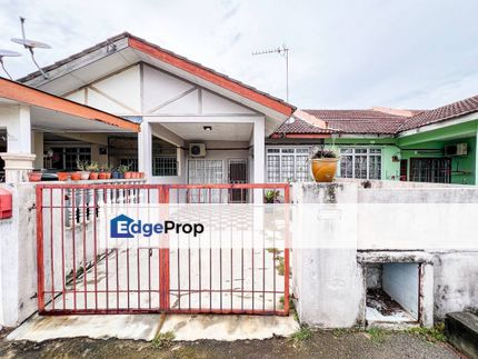 Single Storey Terrace in Taman Sri Bayu for Sale, Selangor, Tanjong Sepat