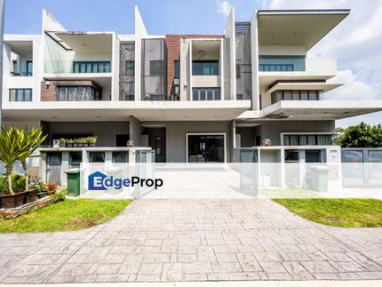 VERY CHEAP ⭐️ 3 STOREY SUPERLINK Pearl Residences Taman Saujana Mutiara Kajang for Sale, Selangor, Cheras South