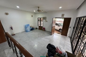 For Sale Corner Lot Double Storey Jalan SL 10 Bandar Sg Long Cheras