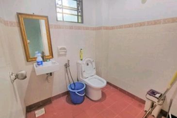 For Sale Cornerlot Single Storey Semi D Taman Desaria, Nilai