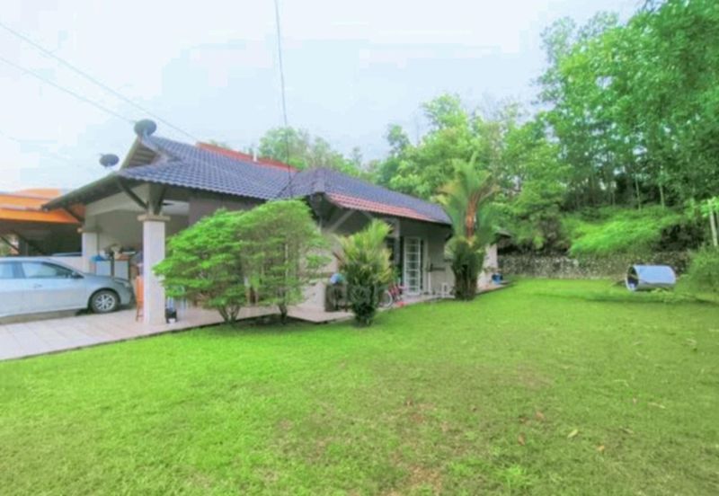 For Sale Cornerlot Single Storey Semi D Taman Desaria, Nilai