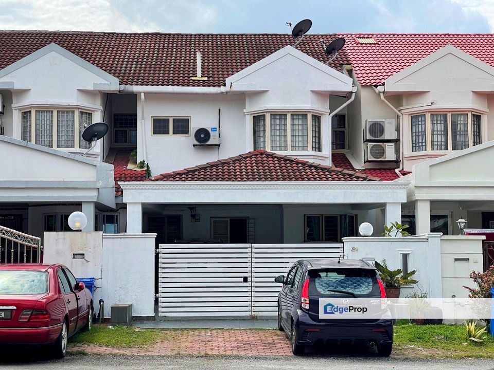 Facing Open Renovated Double Storey House in Seksyen 7 Shah Alam For ...
