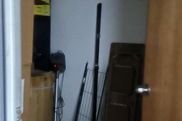 Three Storey Office Lot in Shah Alam For Sale