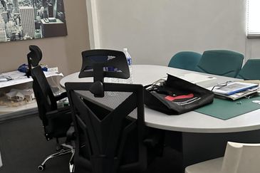 Three Storey Office Lot in Shah Alam For Sale