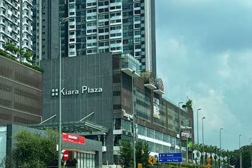 Kiara Plaza