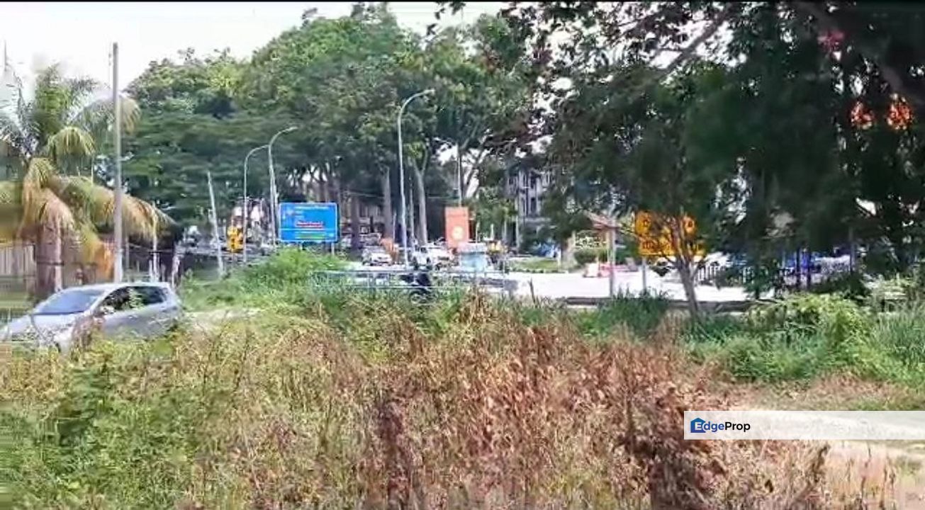 TANAH TEPI JALAN di Melaka - Lokasi Prime untuk Pembangunan! RM350k (nego), Melaka, Sungai Udang