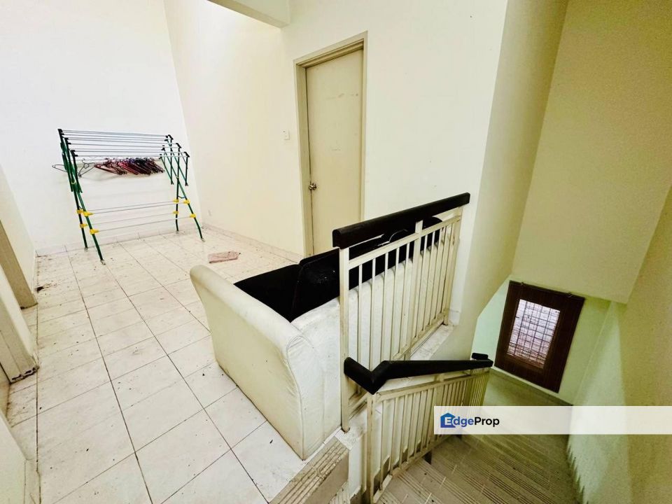 Facing Open Double Storey Terrace Taman Vista Emas Bangi for Sale, Selangor, Bangi