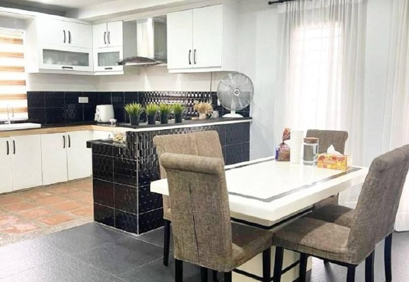 CORNER Double Storey in Bandar Saujana Putra For Sale