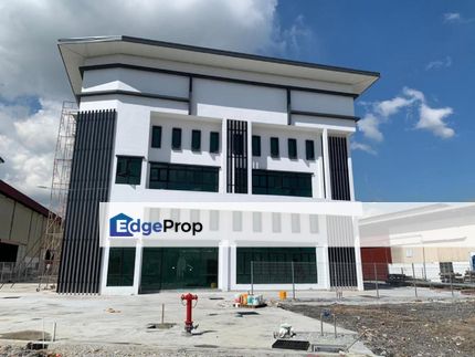 Two Units Warehouse in Pekan Subang For Rent, Selangor, Subang