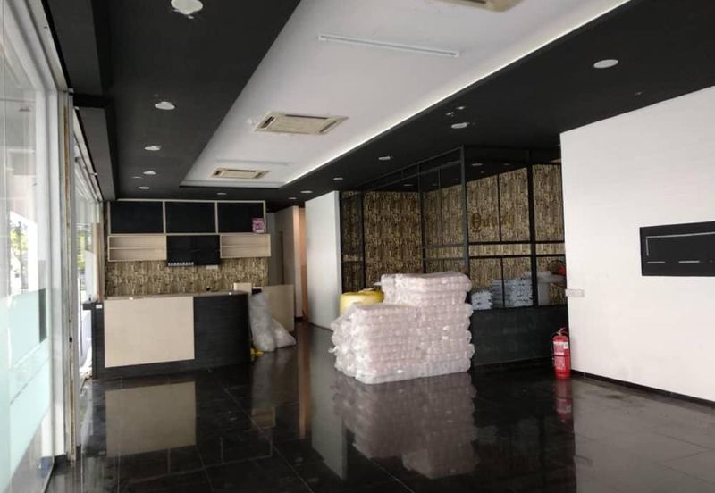 Laman Seri Business Park