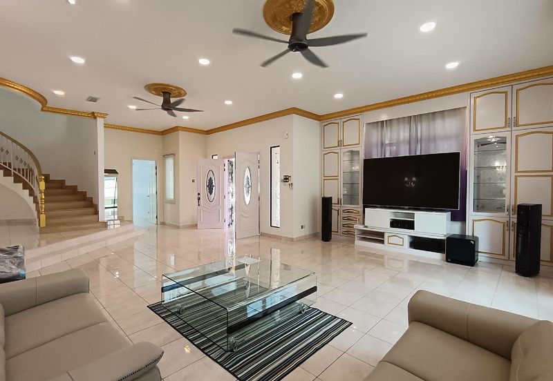 Two Storey Bungalow Bandar Sungai Long For Sale