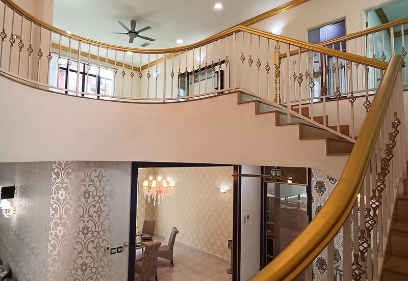 Two Storey Bungalow Bandar Sungai Long For Sale