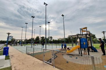 Residensi Zamrud (Zamrud Residensi)