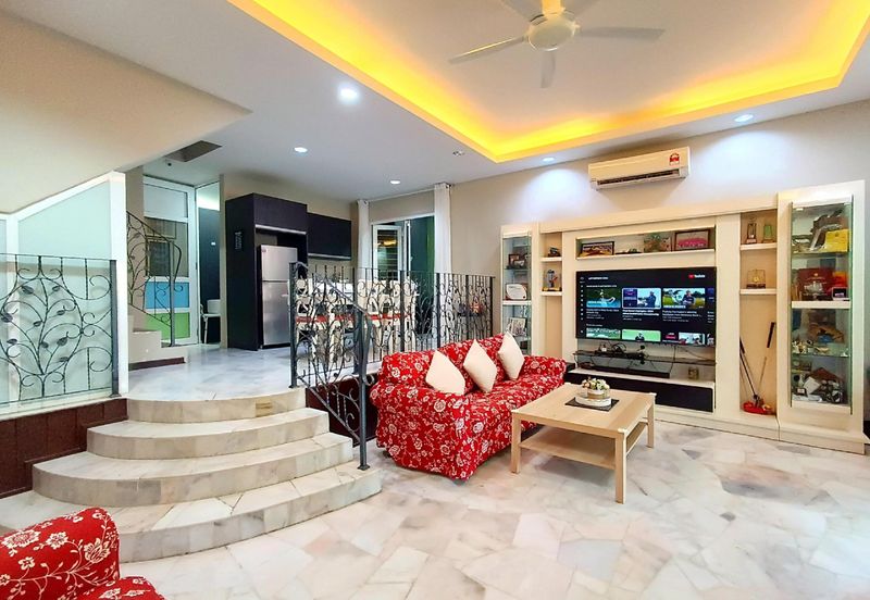 Double Storey Terrace House Seksyen 7 Bandar Sungai Long For Sale