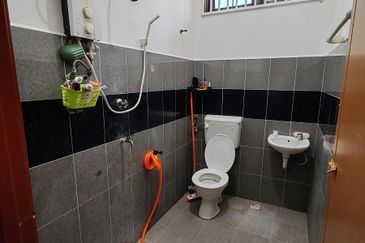 Single Storey Bungalow Kampung Balai Maras Kuala Terengganu For Sale