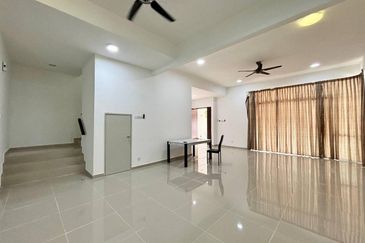 Daisy @ D'Impian Tropika