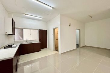 Daisy @ D'Impian Tropika