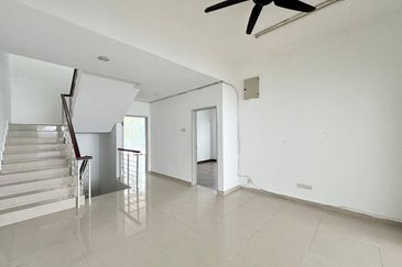 Daisy @ D'Impian Tropika