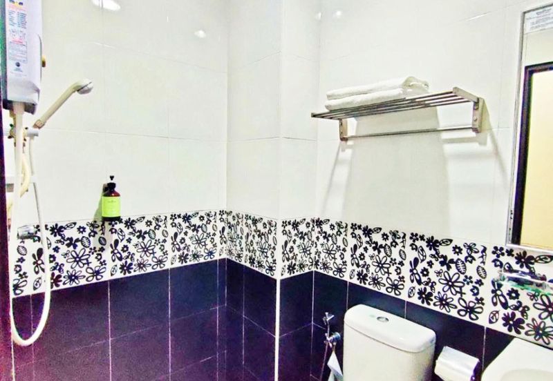 5 Storey Hotel at Kelana Jaya For Sale