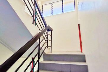 5 Storey Hotel at Kelana Jaya For Sale