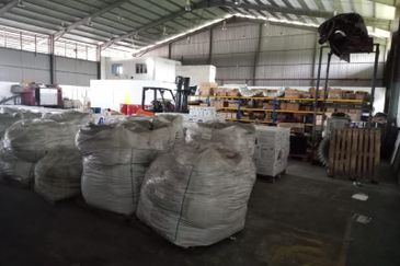 Single Storey Warehouse Subang Jaya For Sale