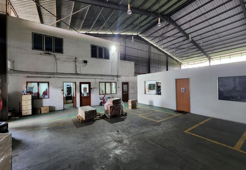 Single Storey Warehouse Subang Jaya For Sale