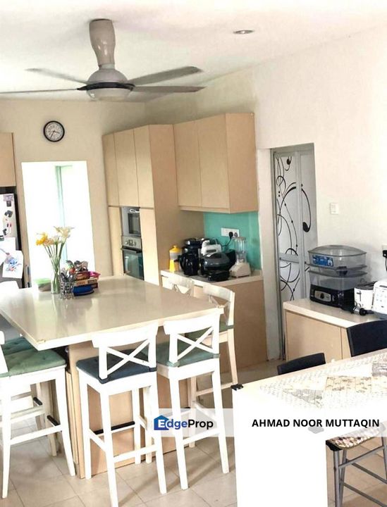 3 Storey Semi-D House Sentosa Heights Kajang For Sale, Selangor, Kajang