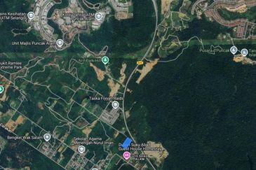 Persiaran Mokhtar Dahari