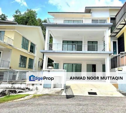 3 Storey Semi-D House Vista Hills Bandar Mahkota Cheras For Rent, Selangor, Cheras