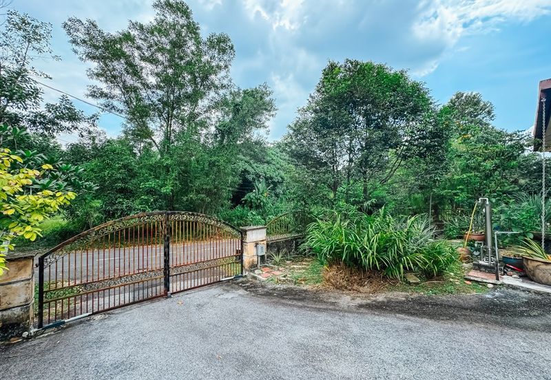 Kampung Sungai Kantan