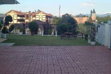 Kampung Sungai Kantan