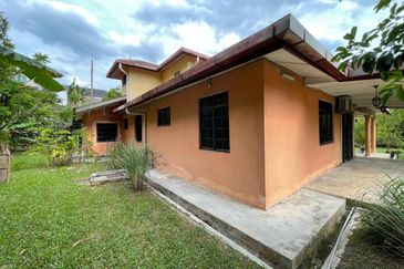 Kampung Sungai Kantan