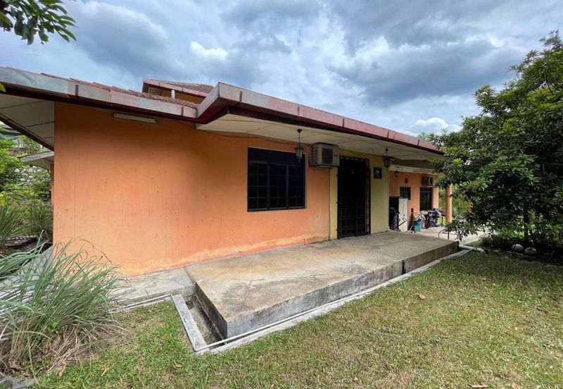 Kampung Sungai Kantan