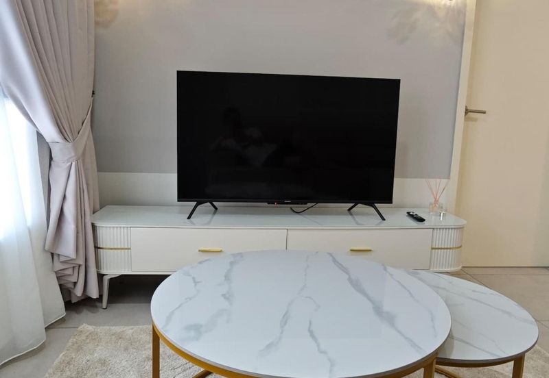 Meta Residence @ Meta City