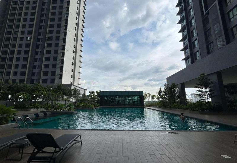 Meta Residence @ Meta City