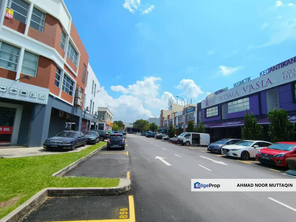 Seksyen 7 Shah Alam 3 Storey Corner Lot Shoplot For Rent, Selangor, Shah Alam