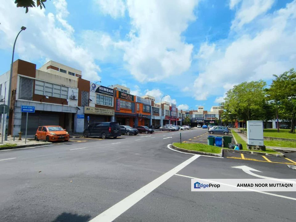 Seksyen 7 Shah Alam 3 Storey Corner Lot Shoplot For Rent, Selangor, Shah Alam