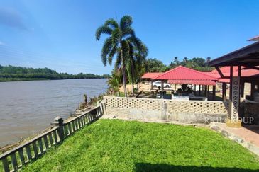 Kampung Pulau Melaka