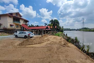Kampung Pulau Melaka