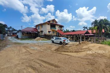 Kampung Pulau Melaka