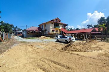 Kampung Pulau Melaka