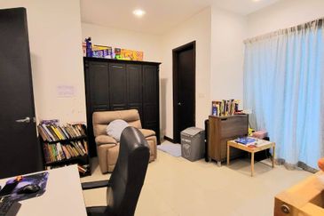 Trillium, Perdana Lakeview East