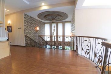 Perdana Lakeview East