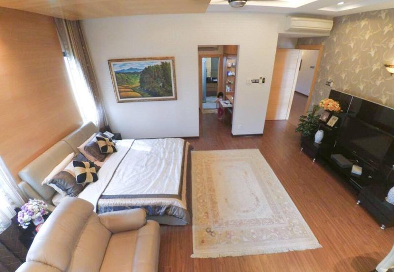 Perdana Lakeview East