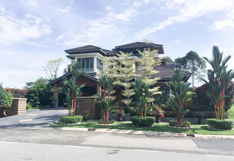 Perdana Lakeview East