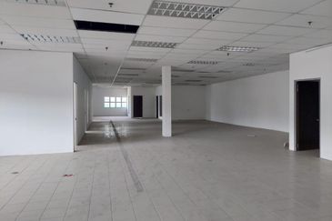 Bandar Puncak Alam Two Storey Warehouse For Rent 
