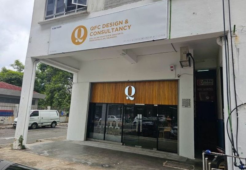 Dataran Otomobil, Seksyen 15