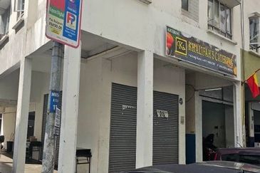 Dataran Otomobil, Seksyen 15