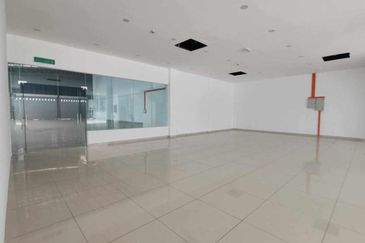 Nilai Negeri Sembilan Double Storey Factory Warehouse For Rent