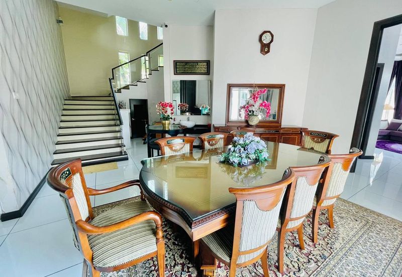 Bandar Tun Hussein Onn